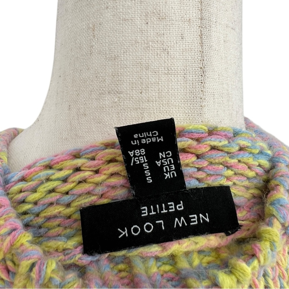 New Look Colorful Knit Sweater | Small - Picture 4 of 5